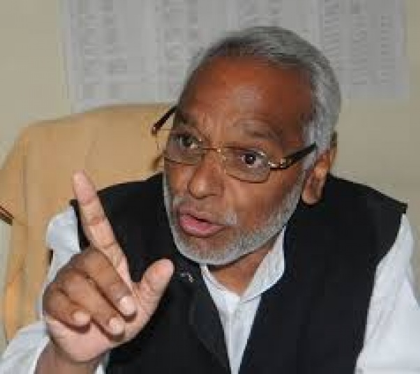सदभावना अध्यक्ष महतोको घरमा तोडफोड