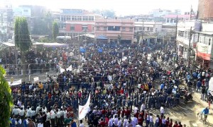 वार्ता छाडेर जनता माझ आउन नेताहरुलाई वुद्धिजिवीको सुझाव