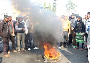 युवा गठबन्धनको सक्रियतामा वीरगञ्ज बजार पुर्णरुपमा ठप्प