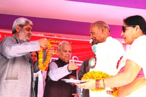 प्रधानमन्त्री ओली थियेटरको कलाकार जस्तैः अध्यक्ष ठाकुर