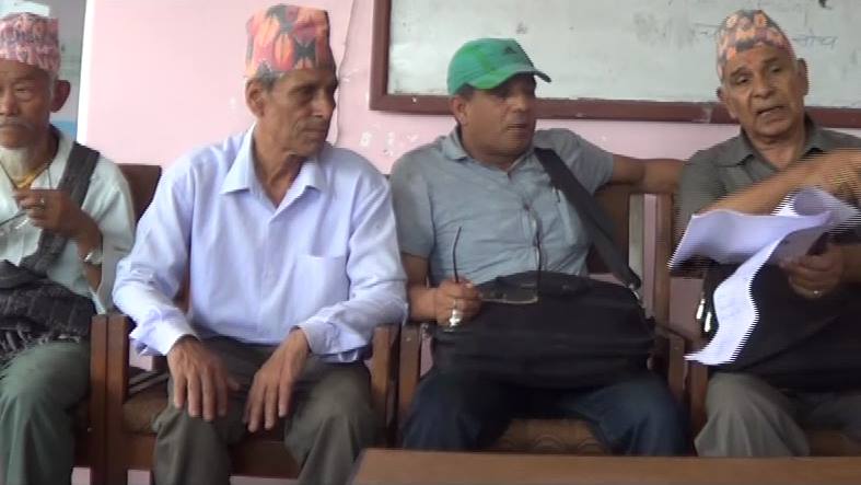 विस्थापित परिवारले सट्टा भर्ना जग्गा उपभोग गर्न पाएन