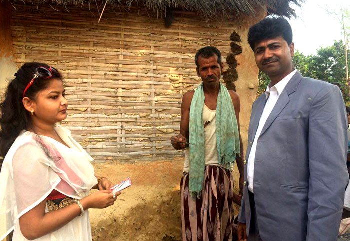 गैरआवासीय मधेशी संघ युएईद्वारा मधेश आन्दोलनका शहीद परिवारलाई सहयोग