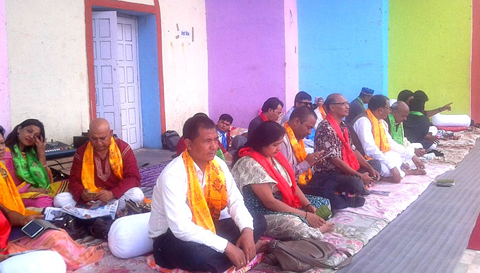 गठबन्धनको तेस्रो दिनको रिले अनसनमा व्यापक सहभागिता