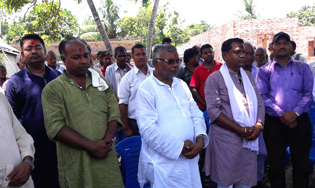 विभिन्न पार्टी परित्याग गरी सयौं सद्भावनामा प्रवेश