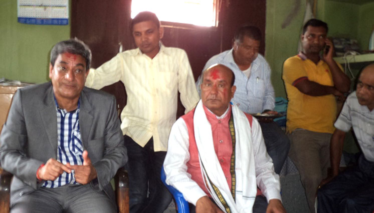 हुलाकी राजमार्ग निर्माण कार्य प्राथमिकतामाः मन्त्री लेखक