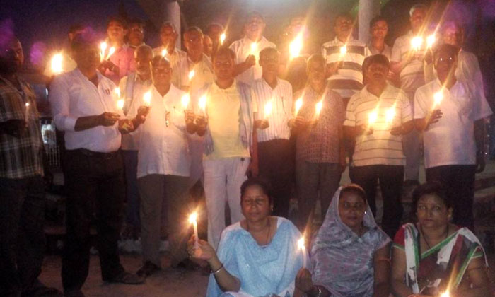 शहिदहरुको सम्झनामा मैनवत्ती प्रज्जवलन