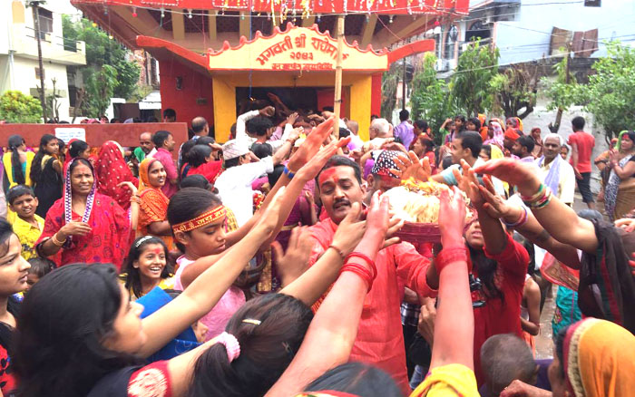 मधेशका शक्तिस्थलहरुमा श्रद्धालुभक्तजनको भींड