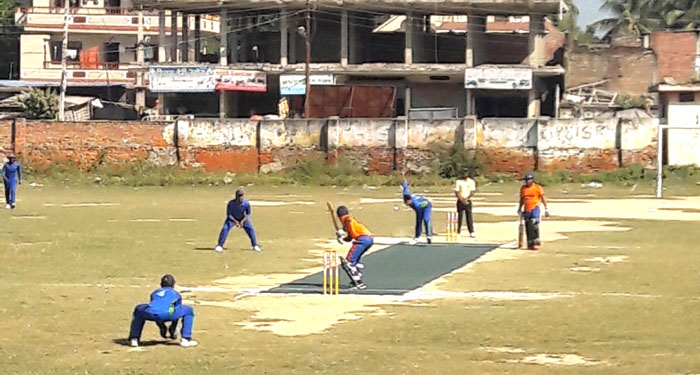 एमपिएलको सेमिफाइनलमा महोत्तरी र गणपति टिम