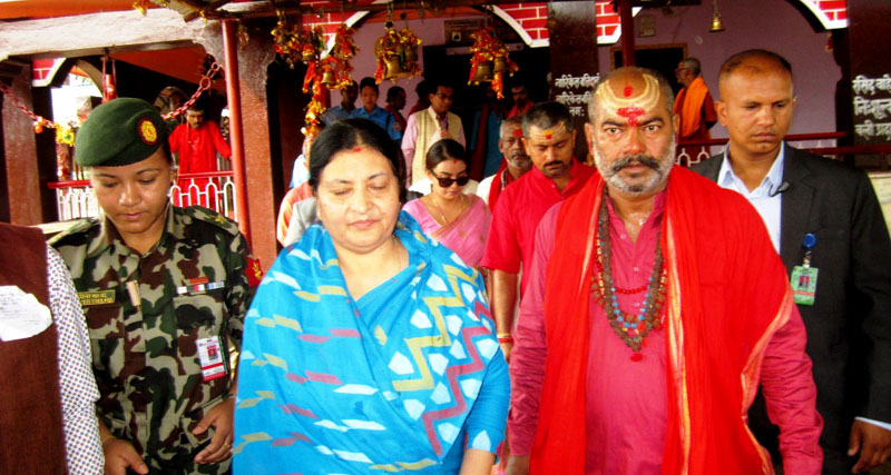 राष्ट्रपति भण्डारीद्वारा छिन्नमस्ता शक्तिपीठमा पूजाआजाः देशमा दिगो शान्तिको कामना