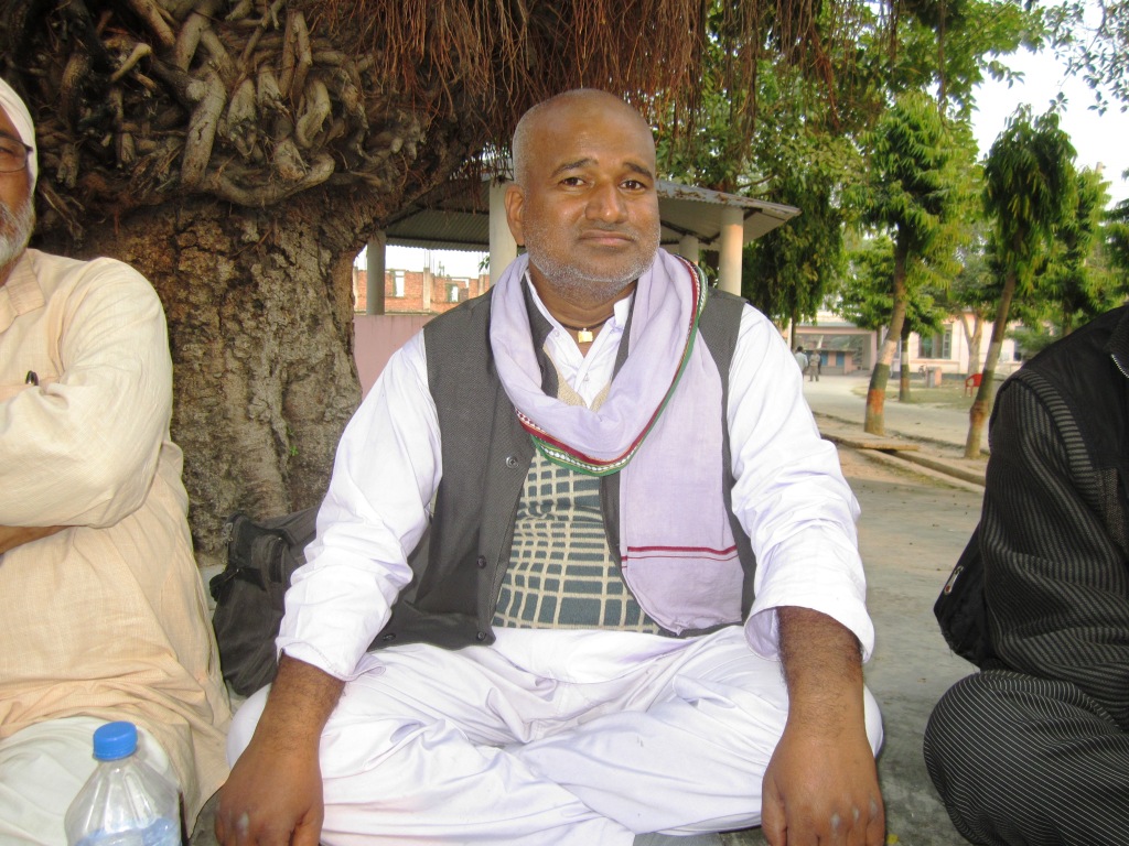 द्विपक्षीय सहमती भए पनि तिवारी अझैं आमरण अनशनमा