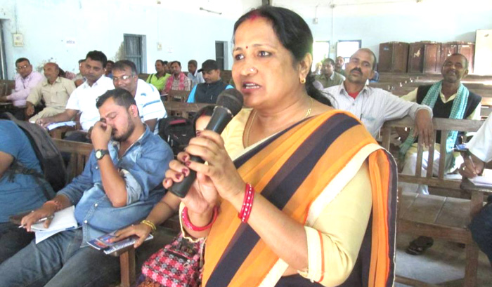 सरकारी कार्यालयहरुको गतिविधि पारदर्शी नरहेको गुनासो