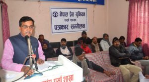 कथित राष्ट्रवादको नारा दिएर एमालेले साम्प्रदायिक ध्रुविकरण ल्याउन खोजेको छः नेता चौरसिया
