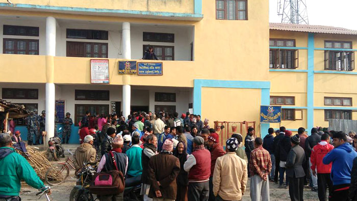 माफी मागेपछि सप्तकोशी नपा अधिकृत पोखरेल रिहा