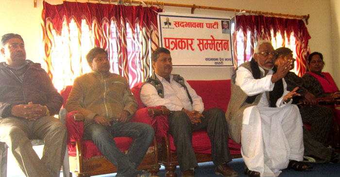 गाउँगाउँमा ढोल पिपही बाजा बजाएर एमालेलाई विदाई गरौंः अध्यक्ष महतो