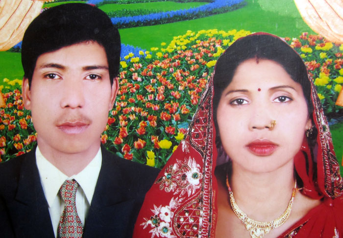 पछिया उडा कए ल’ गेलै खुशी सिमरके रुइया जँका…