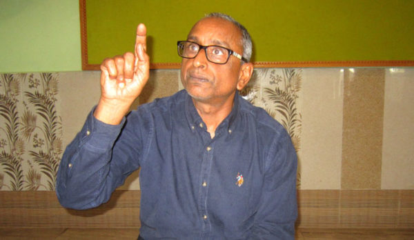 बिना कमिशन जिविस सप्तरीले निकासा दिँदैनः सांसद देव