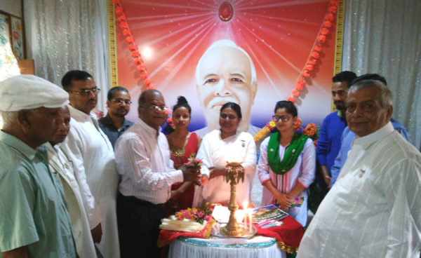 ब्रह्मा कुमारी सेवा केन्द्रद्वारा शुभकामना आदान–प्रदान