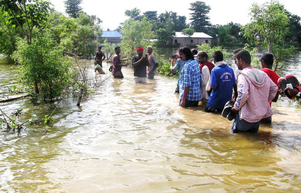 बाढी प्रभावित क्षेत्रका वासिन्दाको पीडा बुझ्दै डा. सिके राउत (भिडियो हेर्नुहोस्) 