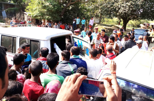 त्रिशुली दुर्घटनाका मृतकहरुको सामुहिक दाह संस्कार गरिँदै