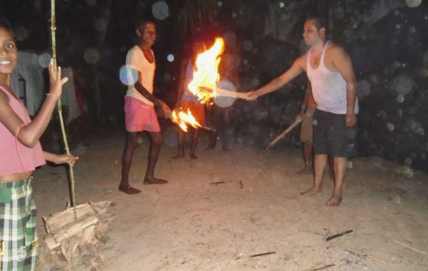 घरघरमा धनधान्यकी देवी लक्ष्मीको पूजा गरिँदै
