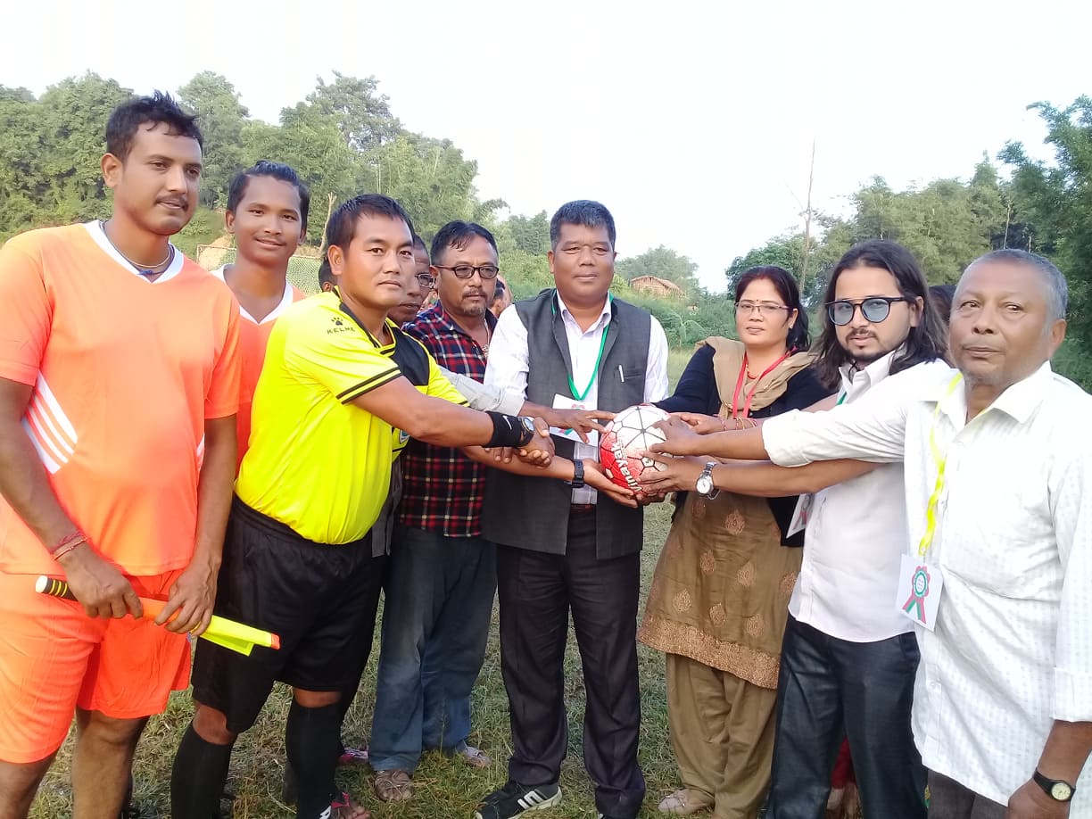 छैठौं मुरारी स्मृति पचशिल्ड फुटबल प्रतियोगिता शुरु