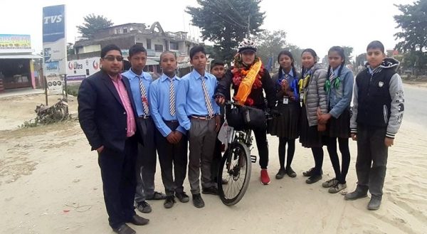 साइकल यात्रीलाई सप्तरीमा सम्मान