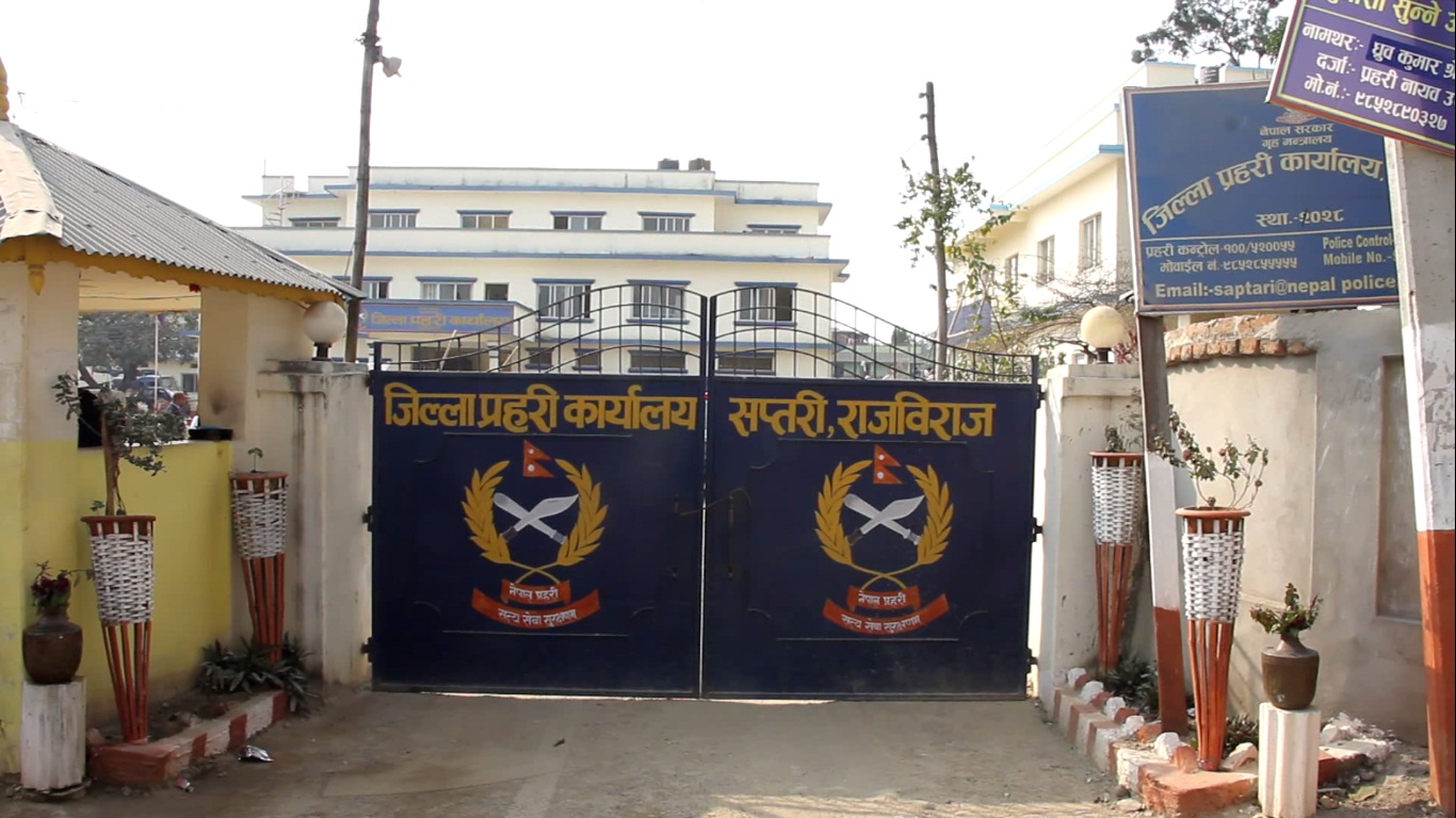 शम्भुनाथ नपा–१२ का वडा अध्यक्षसहित तीन जना पक्राउ