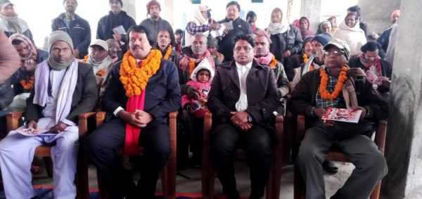 विभिन्न पार्टी परित्याग गरी जनमत पार्टीमा प्रवेश