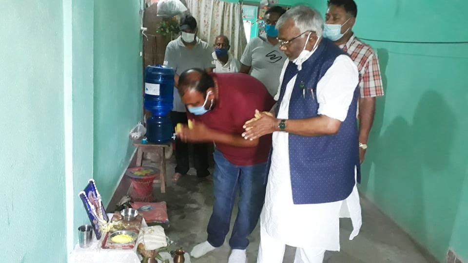 मन्त्री साहद्वारा स्व. माझीको निधनप्रति दुःख व्यक्त