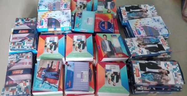 भारतवाट नेपाल ल्याईएको कपडा प्रहरीद्वारा नियन्त्रण