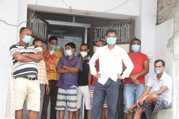 क्वारेन्टाईनमा रहेका डाक्टर तथा स्वास्थ्यकर्मीको गुनासो: २६ घण्टादेखि खान पाएनौं