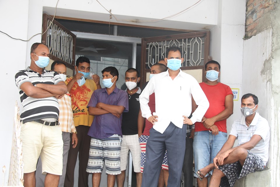 क्वारेन्टाईनमा रहेका डाक्टर तथा स्वास्थ्यकर्मीको गुनासो: २६ घण्टादेखि खान पाएनौं