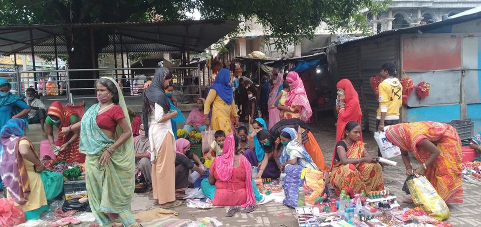 राजविराजमा निशेधाज्ञाको ठाडो उलंघन गर्दै हटिया खुल्यो