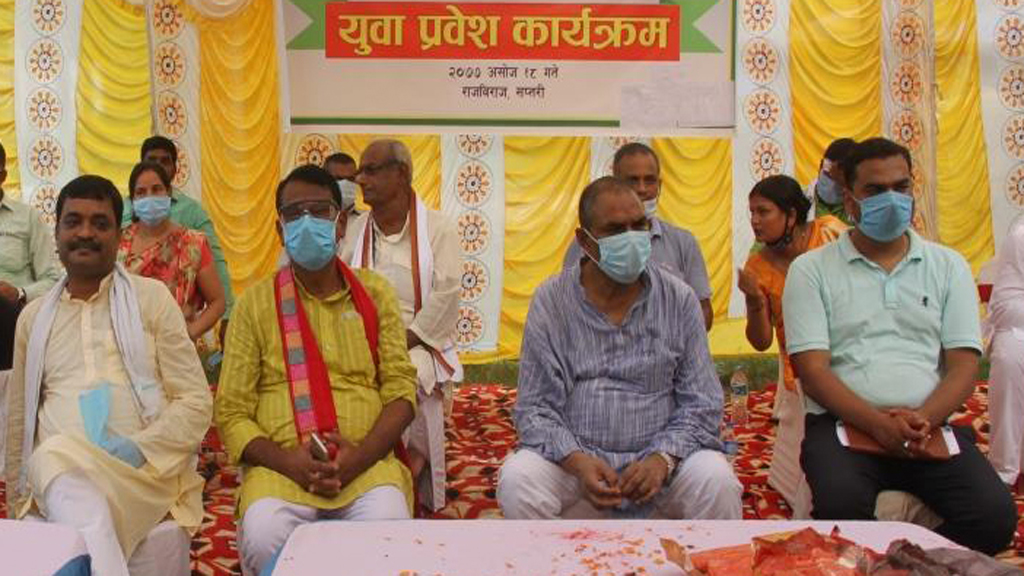 उपेन्द्र यादवको कटाक्षः समाजवादको नीति– ‘एउटै भाषा, एउटै भेष’