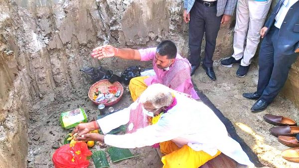 अस्पताल निर्माणले ल्याएको खुशी