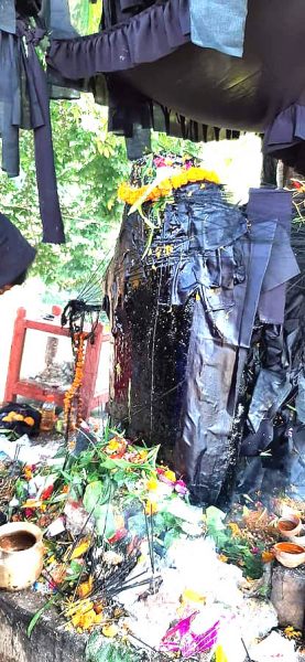 शनि मन्दिरबाट मोटरसाइकल चोरी