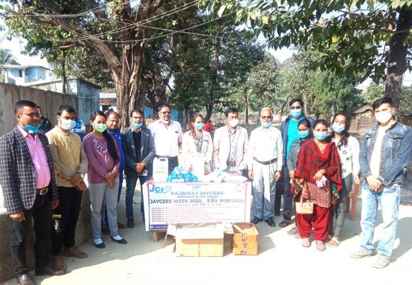 कारागारमा स्वास्थ्य सामग्री वितरण