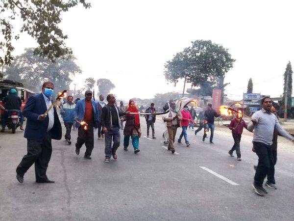 जसपाद्वा कंचनपुरमा मशाल जुलुस प्रदर्शन