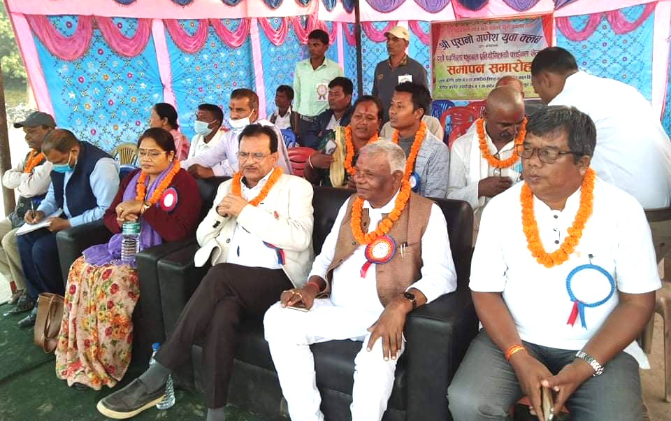बनौलीमा संचालित दशौं पचशिल्ड फुटबल प्रतियोगिताको उपाधी तेरहौतालाई