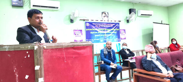 समाजका विद्यमान हानिकारक प्रथालाई संरक्षण गर्नेतर्फ महिला बढी जिम्मेवार ः प्रभाकर