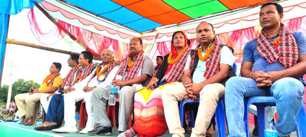 रामजानकी यूवा क्लवद्वारा संचालित ७ औ पचशिल्ड फुटवल प्रतियोगिताको उपाधी पडरियालाई