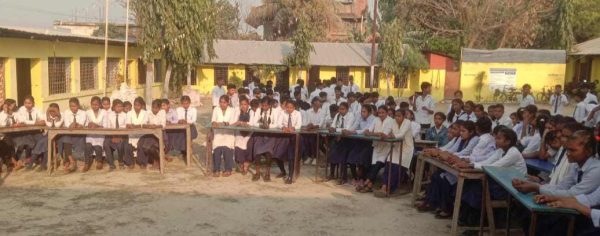 मावि तोपाका विद्यार्थीलाई विदाई 