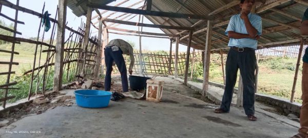 हावाहुरीले छाना उडाउँदा  पठनपाठन प्रभावित