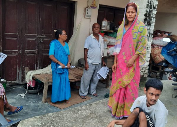 घर निकाला भएका चौधरी परिवारको विचल्ली, घर बहिरै बास