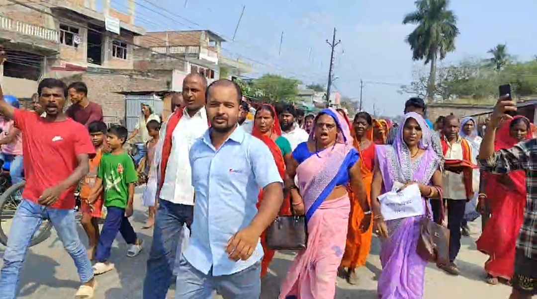 हनुमाननगरमा बाढी तथा डुवान पीडितको प्रदर्शन