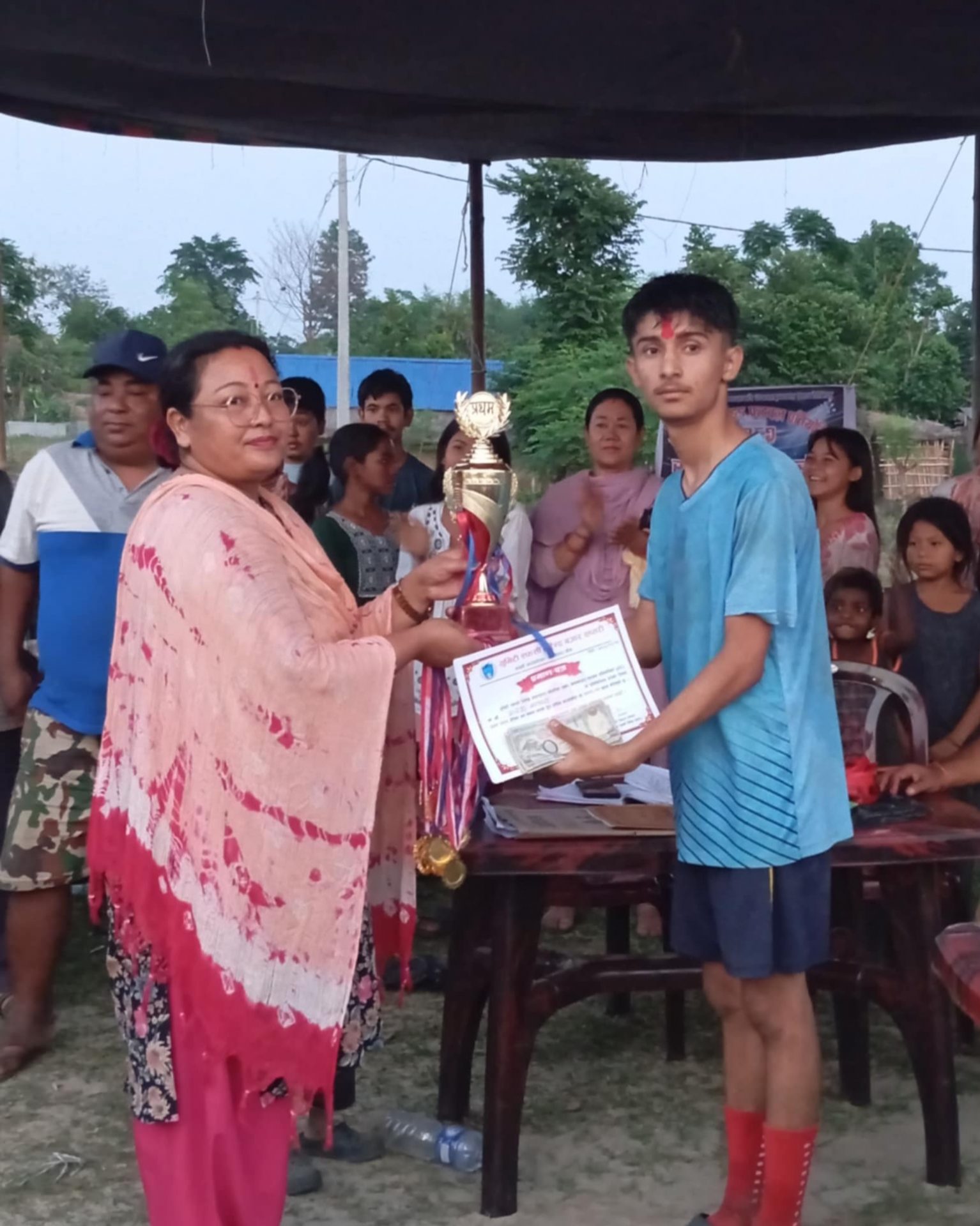 प्रथम सेभेनसाइड फुटबल प्रतियोगिताको उपाधि एमएफसी मोहनपुरलाई