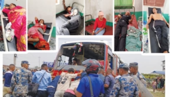 सप्तरीको कञ्चनरुपमा बस दुर्घटना, दुईजनाको मृत्यु, आधा दर्जनबढी घाइते