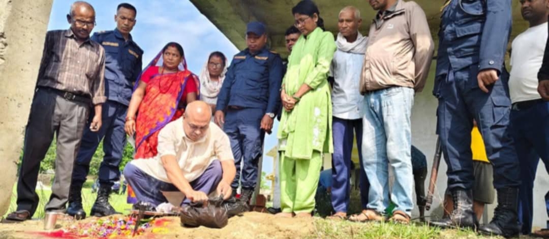 गृहमन्त्री लेखी शिलान्यासमा व्यस्त,  एकैदिन  गरे ८ योजनाको शुभारम्भ