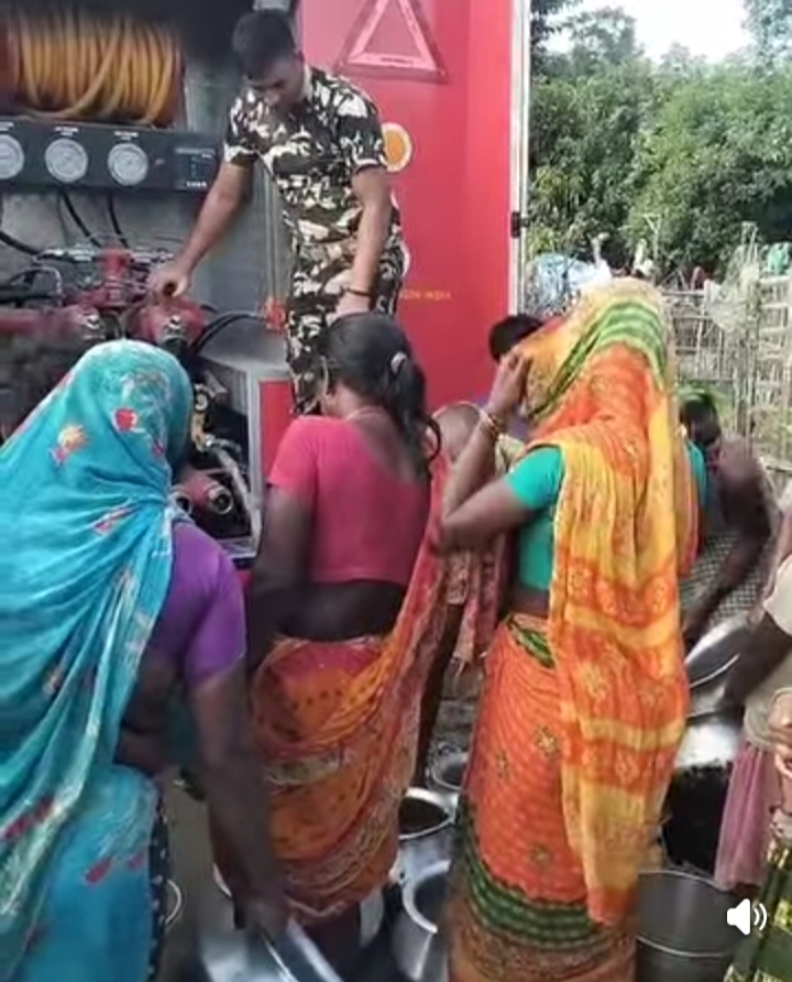 सप्तरीको समस्याग्रस्त क्षेत्रमा खानेपानी वितरण