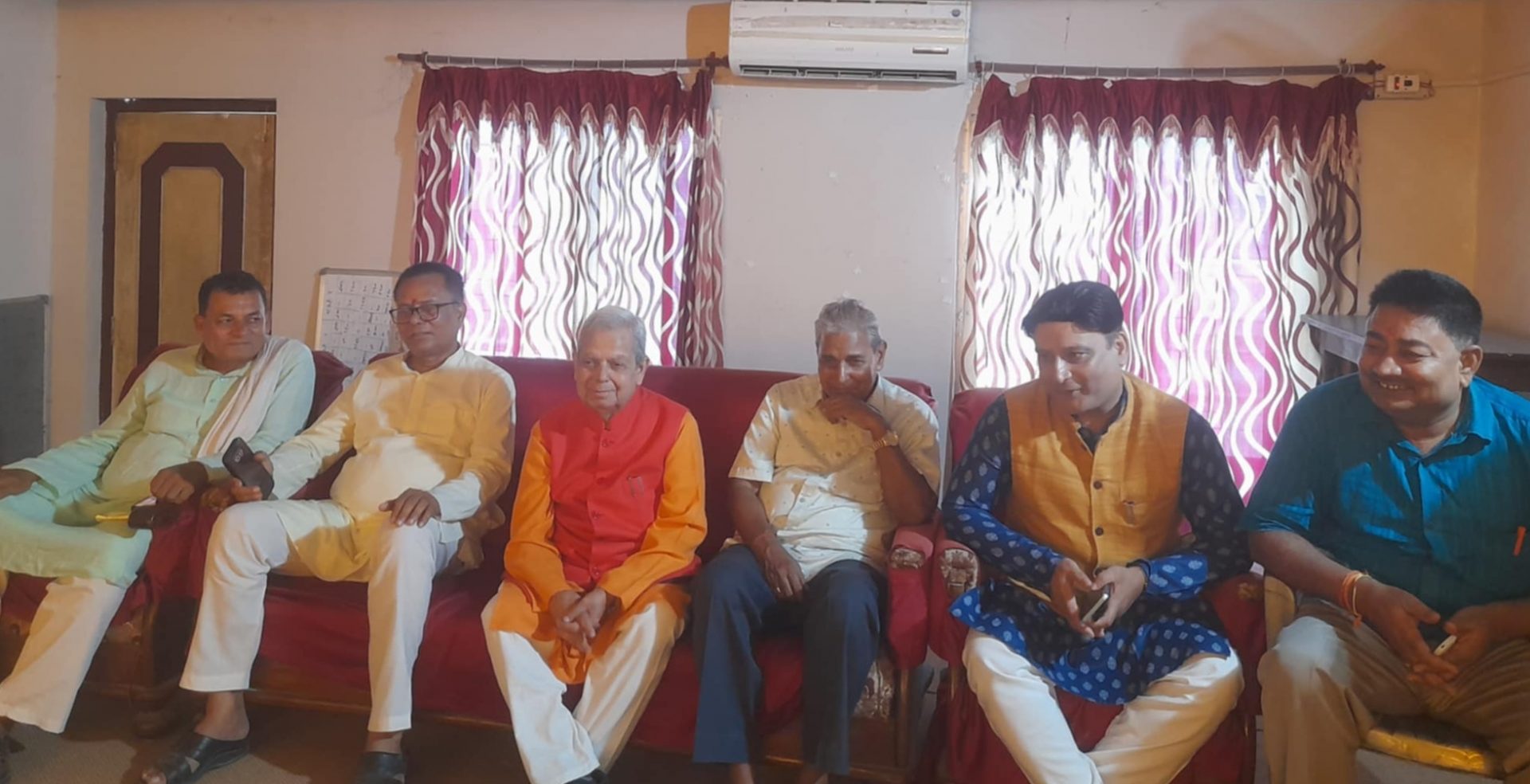 रुपन्देहीको उपनिर्वाचन पछि सरकारलाई दिएको समर्थनमा पुर्नविचार गर्छौ : ठाकुर